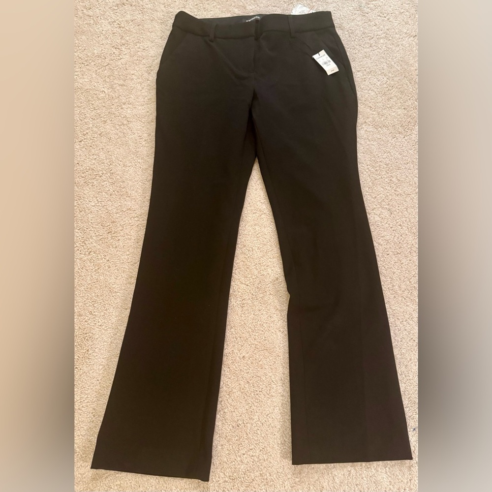 NWT Express Columnist Barely Boot Mid Rise Black Stretch Pants. Sz 8s (petite)